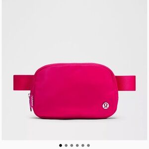New Everywhere Belt Bag 1L